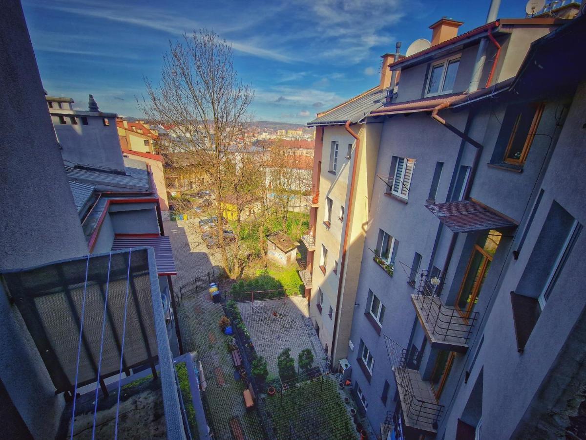Apartament Tuwim Przemyśl Exteriör bild